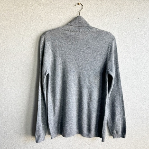 Bartolini Turtleneck Sweater Wool Cashmere Rhinestone Sparkle Holiday Gray L NWT - Picture 4 of 12